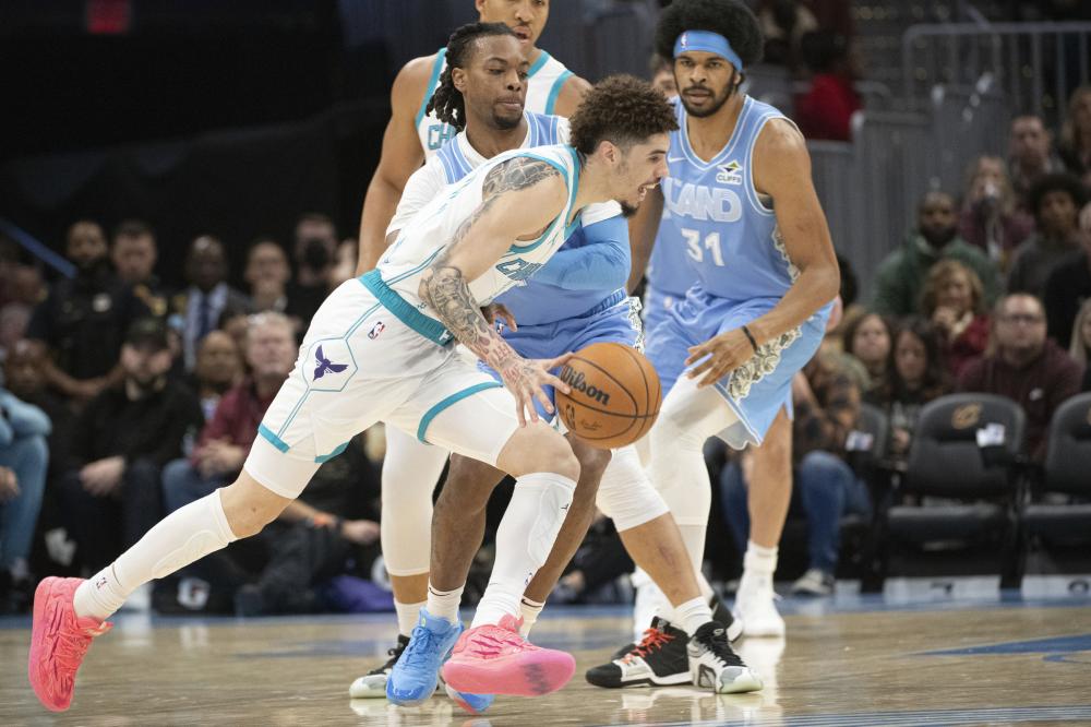 从脚下传控 从脚下传控