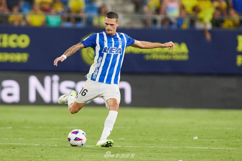 每球必争才 每球必争才