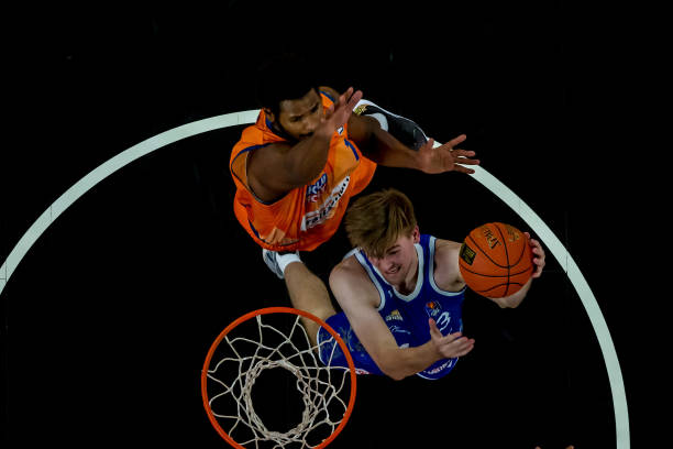 特人队的一 特人队的一