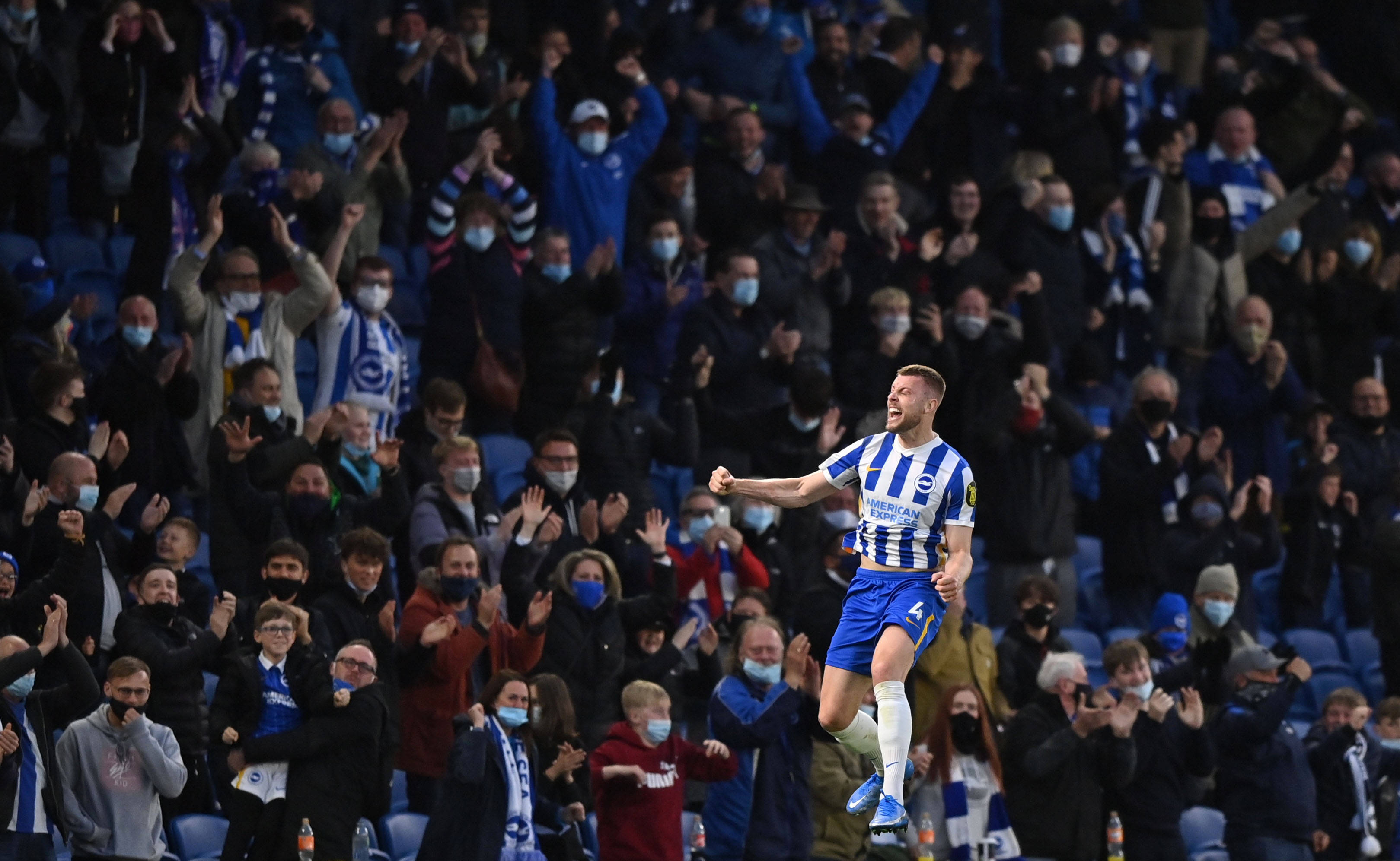 然在阵容中 然在阵容中